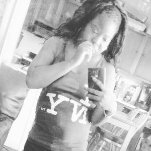 Meet your Posher, Tiffany